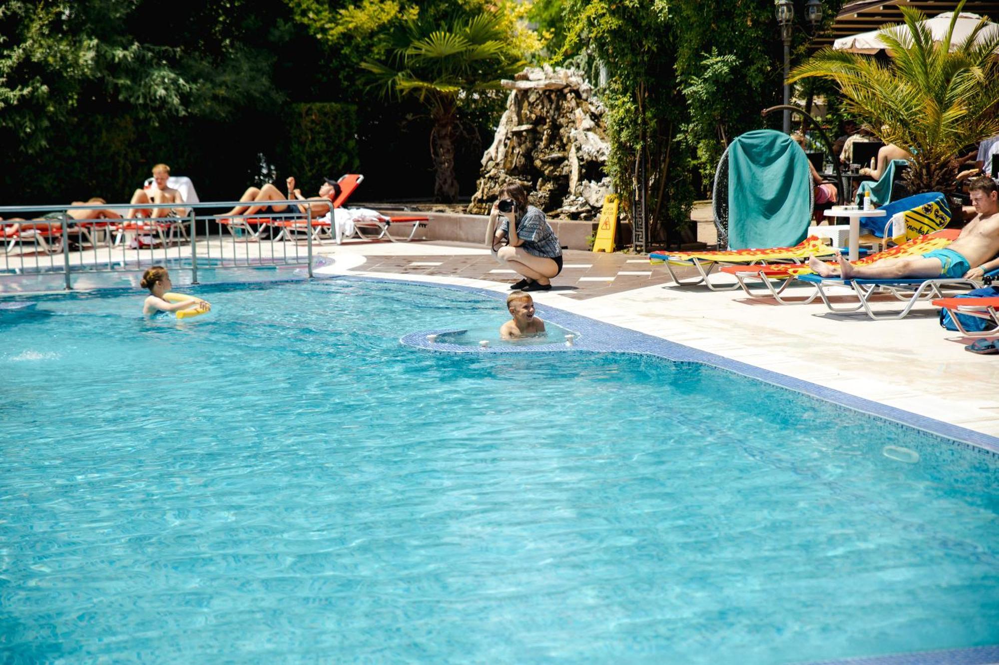 Biato Apartments ซันนีบีช ภายนอก รูปภาพ