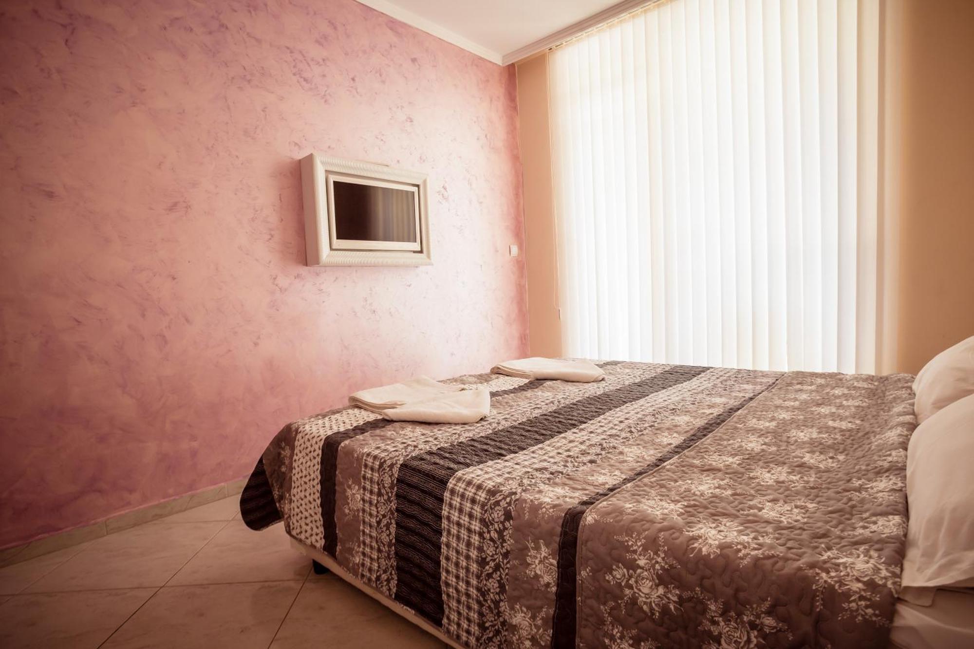 Biato Apartments ซันนีบีช ภายนอก รูปภาพ
